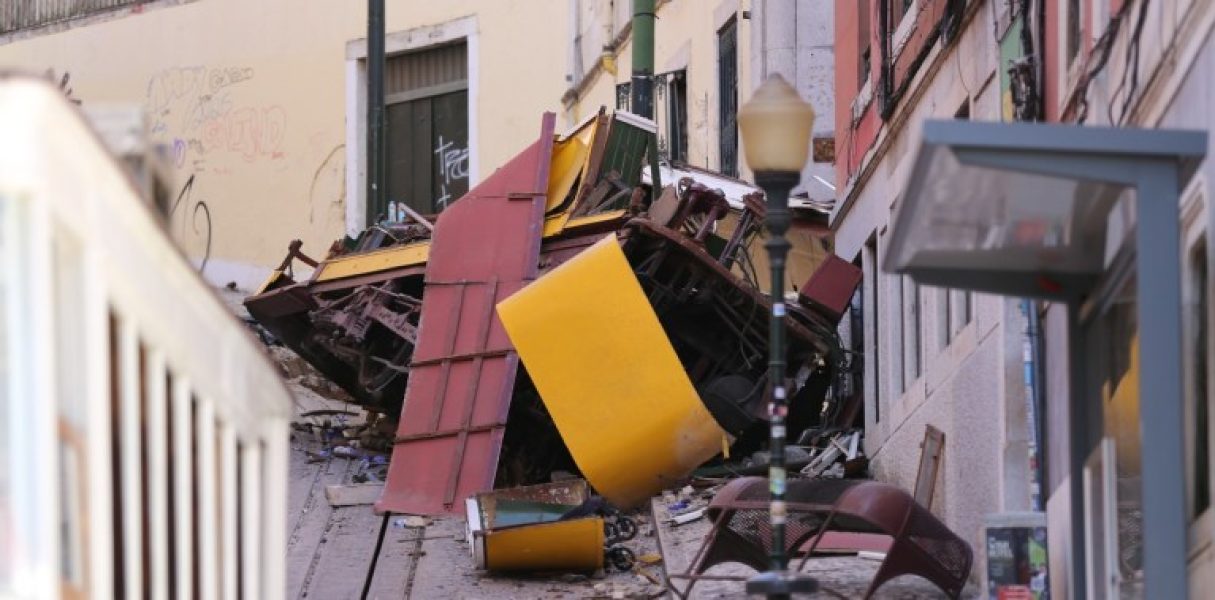 DxjdVCdZx_1256x620__1