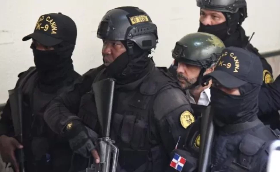 Los-Espaillat-650x400