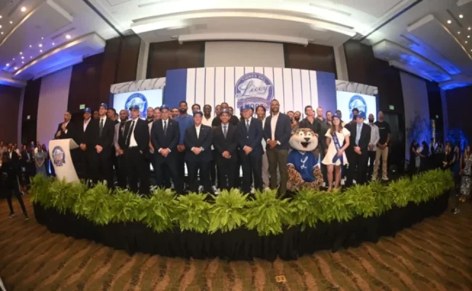 Los-Tigres-del-Licey-lucen-con-mucho-entuciasmo-y-anunciaron-muchas-novedades-para-el-proximo-Torneo-de-Beisbol-Invernal-650x400